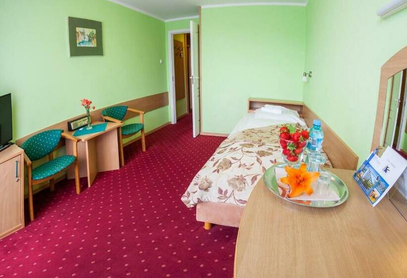 Cameră Standard Individuală, Jaskółka