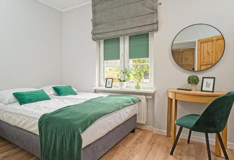 Номер Стандарт, Margo Bukowiec Koło Karpacza