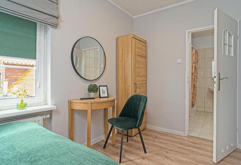 Номер Стандарт, Margo Bukowiec Koło Karpacza