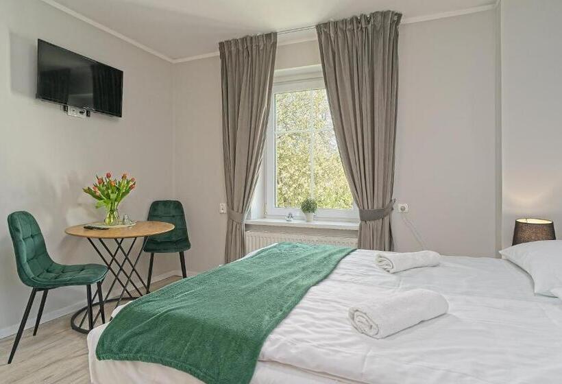 Номер Стандарт, Margo Bukowiec Koło Karpacza