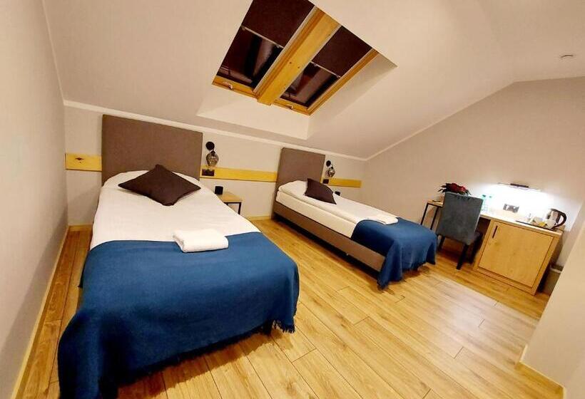 חדר סטנדרט, Pensjonat I Restauracja Hubertówka