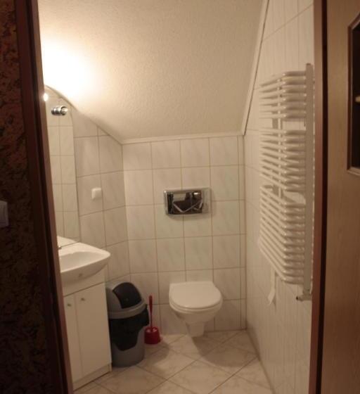 스탠다드 트리플 룸, U Kuby