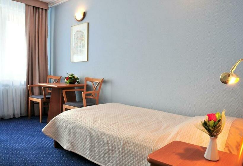 חדר סטנדרט יחיד, Wodnik