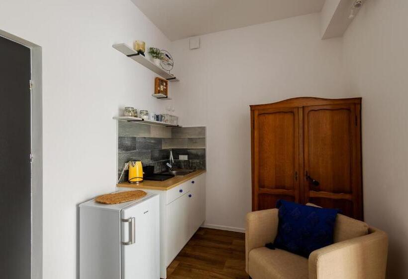 Номер Стандарт с Балконом, Czar Mamry Apartamenty