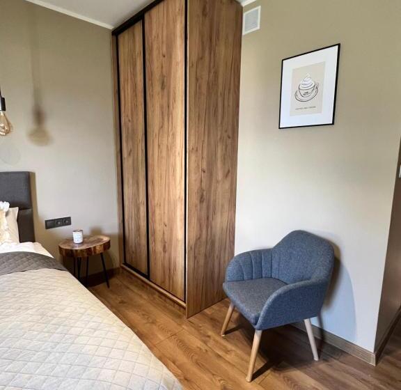 Номер Deluxe, Jak Makiem Zasiał