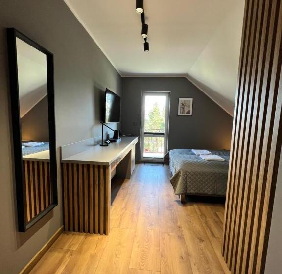 Quarto Deluxe, Jak Makiem Zasiał