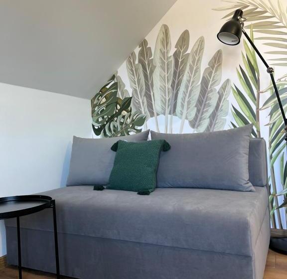 Четырехместный Номер Стандарт, Jak Makiem Zasiał