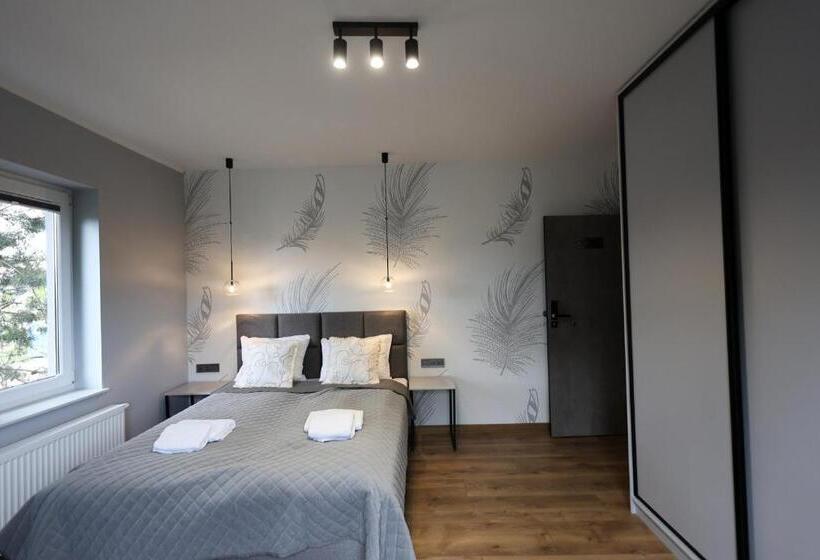 Номер Deluxe, Jak Makiem Zasiał