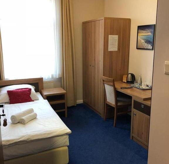 غرفة أساسية فردية, Villa Zagórze