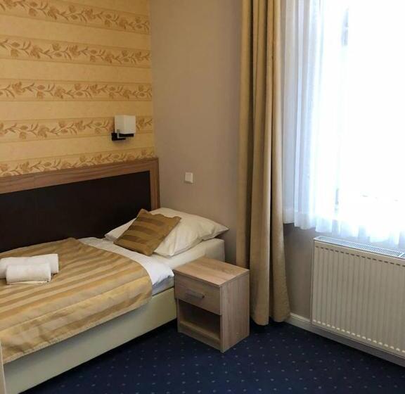 غرفة أساسية فردية, Villa Zagórze