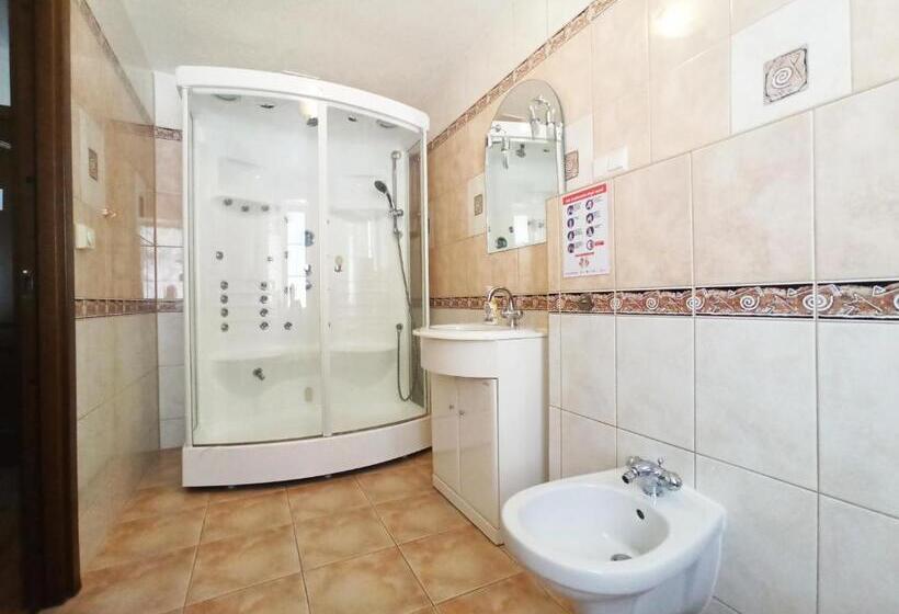 اتاق لوکس, Wiślany Raj