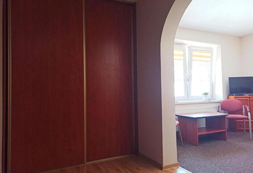 اتاق لوکس, Wiślany Raj