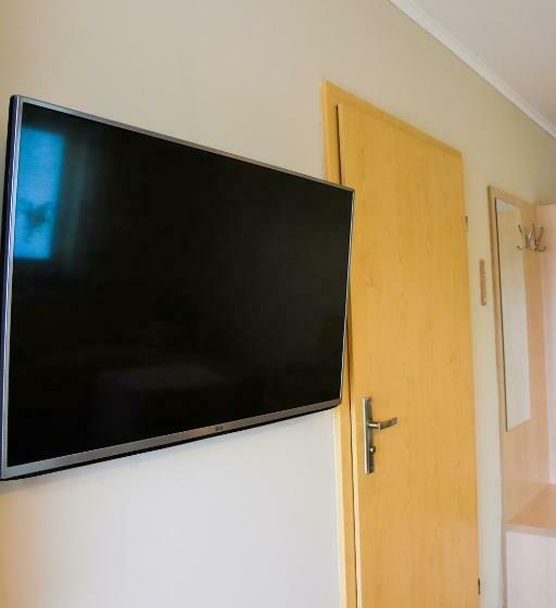 חדר סטנדרט יחיד, Restauracja 32 Motel