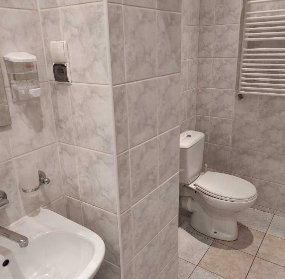 Номер Стандарт, Sanatorium Dąbrówka