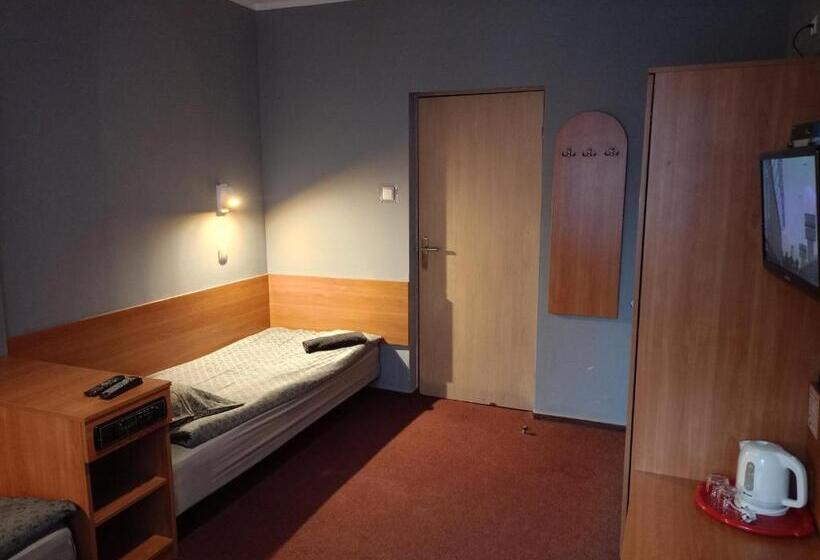 スタンダードルーム, Zajazd Wałbrzych