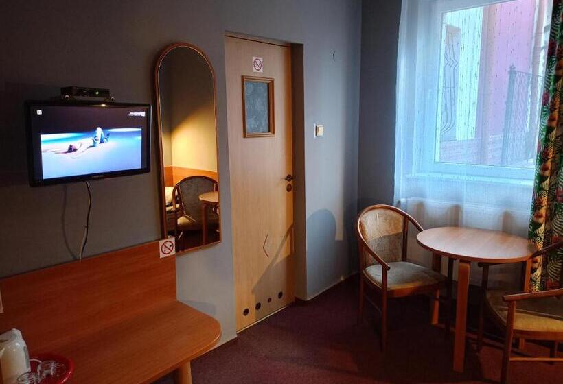 スタンダードルーム, Zajazd Wałbrzych