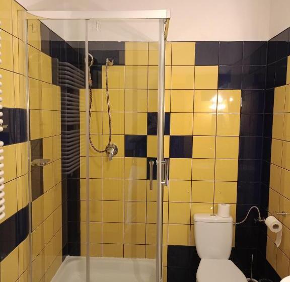 スタンダードトリプルルーム, Zajazd Wałbrzych