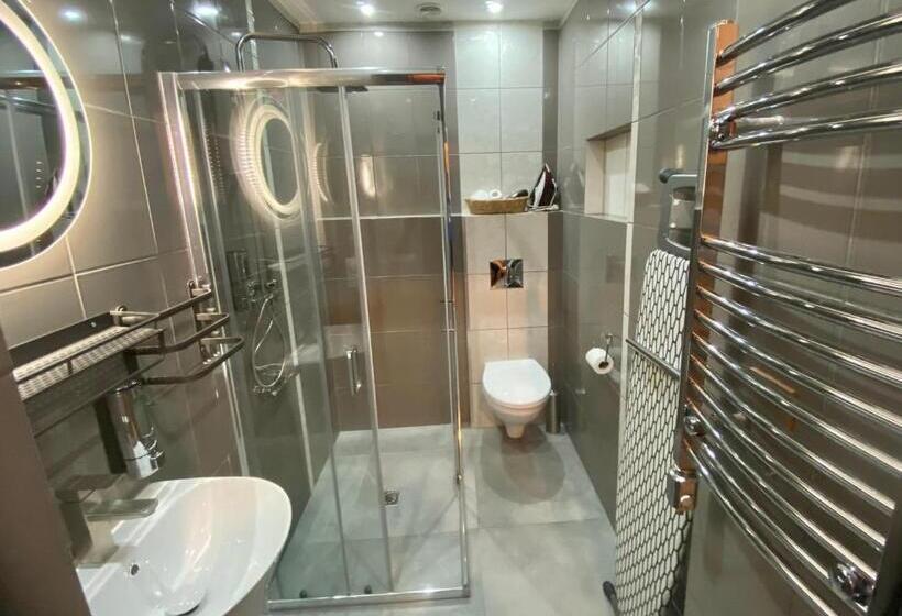 غرفة قياسية مزوَّدة بشُرفة, Topolove Rooms & Apartments