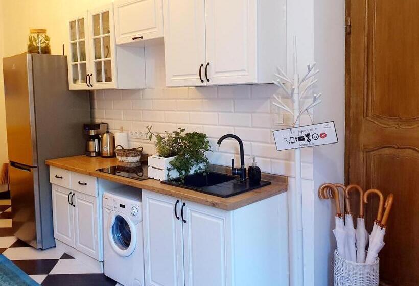 شقة 3 غرف, Topolove Rooms & Apartments