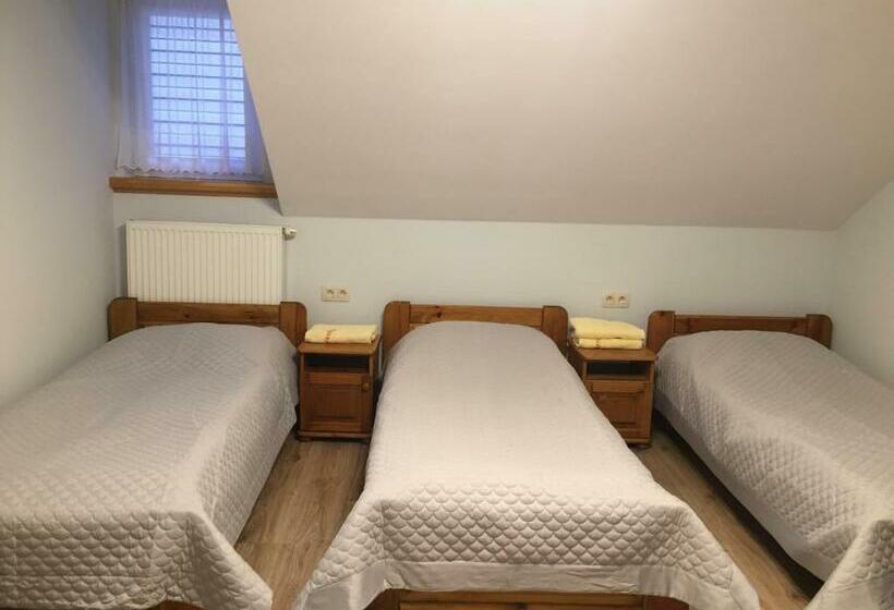 Номер Стандарт Трехместный, Zajazd Rycerski