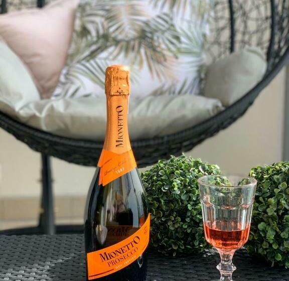 דירת חדר בקומת קרקע, Apartament Jantarowe Zacisze Green