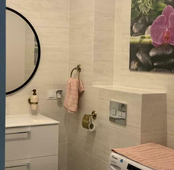 דירת חדר בקומת קרקע, Apartament Jantarowe Zacisze Green