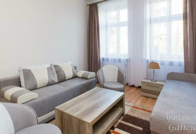 １階の１ベッドルームアパートメント, Apartamenty Galicja
