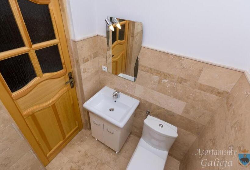 شقة غرفة واحدة, Apartamenty Galicja