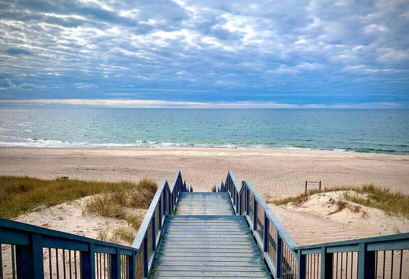 Студио Стандарт с Балконом, Apartamenty W Marina Royale