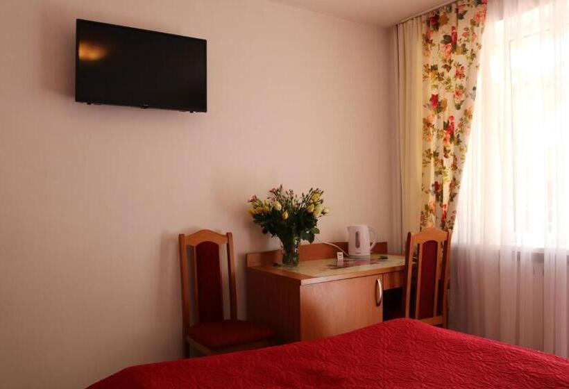 חדר סטנדרט עם מרפסת, Dom Gościnny Posejdon