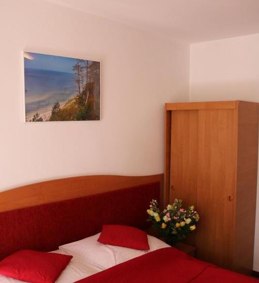 חדר סטנדרט עם מרפסת, Dom Gościnny Posejdon