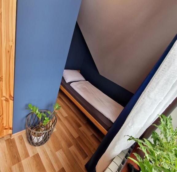 غرفة قياسية ثلاثية, Harmatówka Concept Mountain