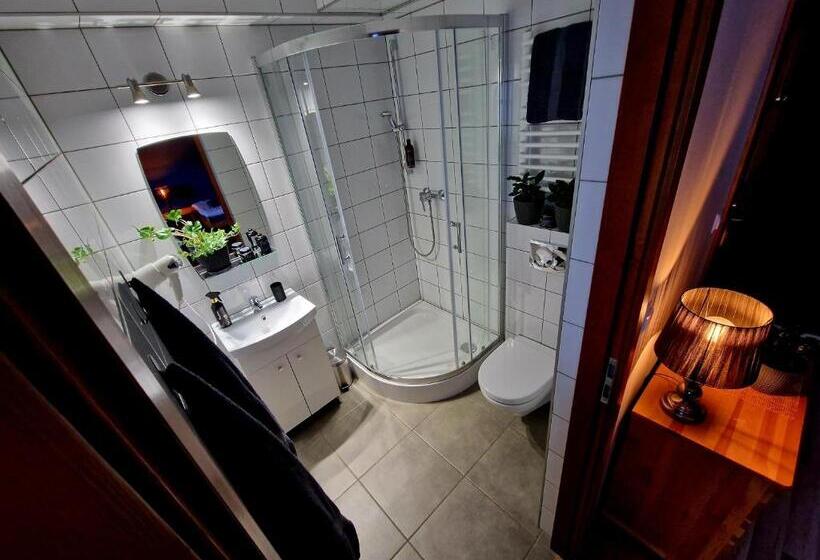 غرفة أساسية ثلاثية, Harmatówka Concept Mountain