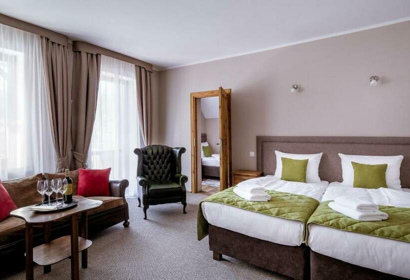 סוויטת 2 חדרי שינה, Jagniatkowa Koliba