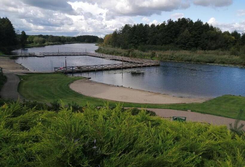 Семейный Номер, Pensjonat