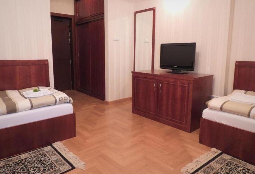 스탠다드 룸, Pokoje Gościnne Pałac W Balicach Instytut Zootechniki Pib