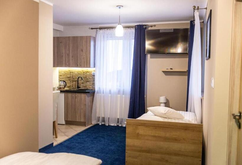 デラックススイート, Rr Pokoje