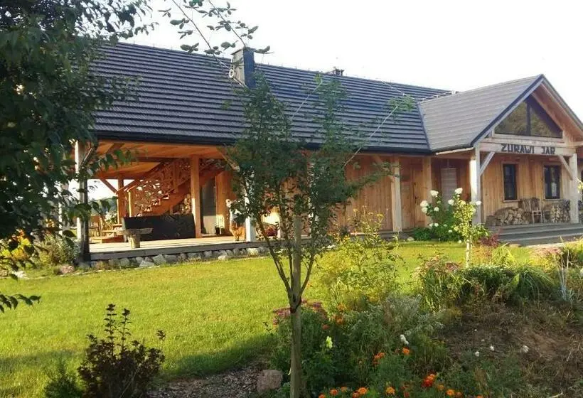 Standard Neljän Hengen Huone, żurawi Jar