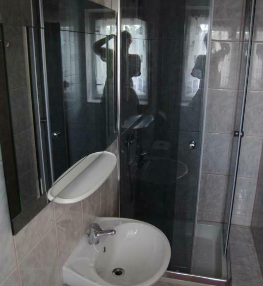 Номер Стандарт, Willa Irys