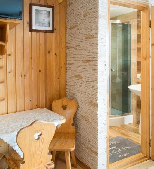 Трехместный Номер Стандарт с Балконом, Willa Irys