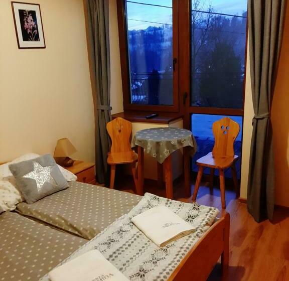 חדר סטנדרט עם טרסה, Willa Tomida