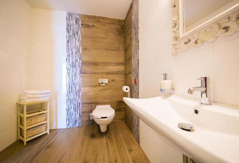 适合残疾人使用的标准间, Eco Villa Grand Karpatia Ski&spa