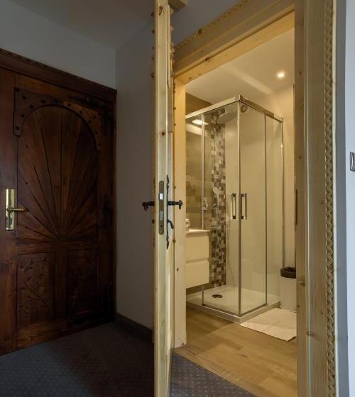 Апартаменты Superior 1 Спальня, Eco Villa Grand Karpatia Ski&spa