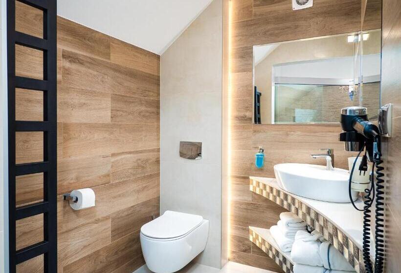 豪华房间带漩涡浴缸, Eco Villa Grand Karpatia Ski&spa