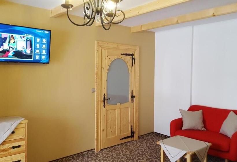 Номер Стандарт Трехместный, Eco Villa Grand Karpatia Ski&spa