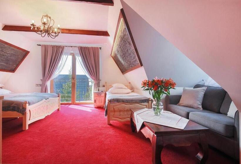 高级三人间, Eco Villa Grand Karpatia Ski&spa