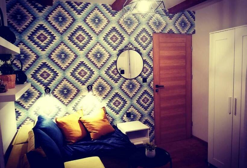 דירת שלושה חדרים, Agroturystyka Iwańcze Pole