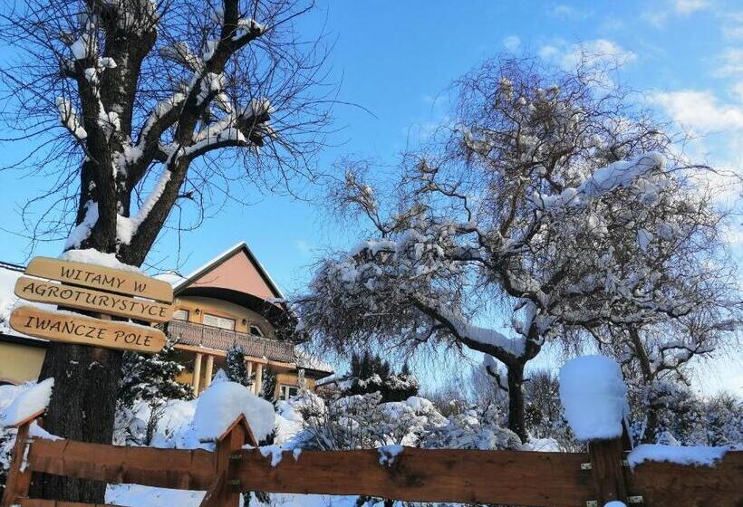דירת שלושה חדרים, Agroturystyka Iwańcze Pole