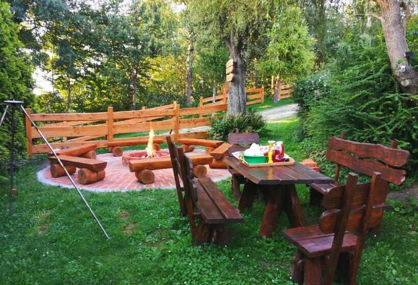 דירת שלושה חדרים, Agroturystyka Iwańcze Pole