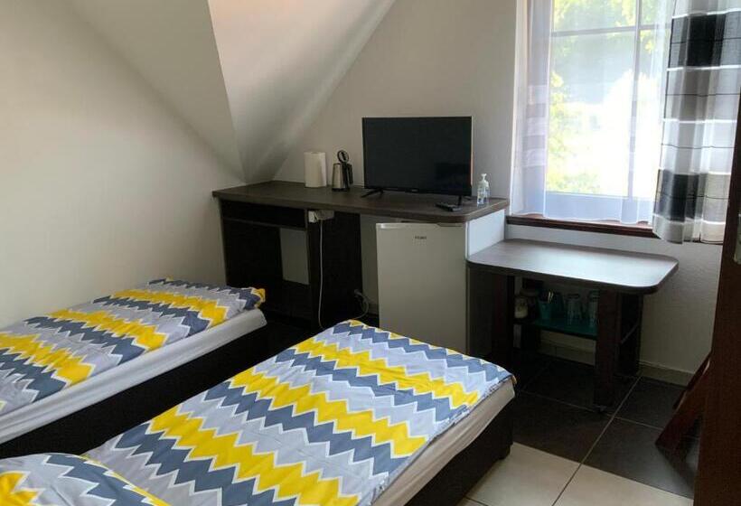 Номер Стандарт Трехместный, Apartamenty, Domki, Wędkowanie